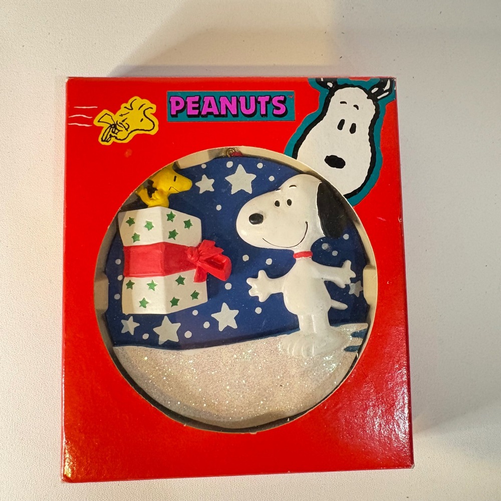 Kurt S Adler Peanuts Snoopy Woodstock Christmas Ornament PE12 Star Gift Glitter